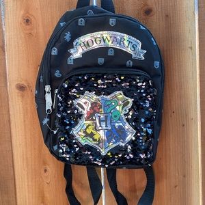 Harry Potter HOGWARTS Mini Magic Sequin Backpack